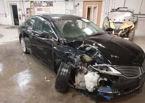 2016 Lincoln Mkz from USA, damaged, VIN 3LN6L2J96GR622019